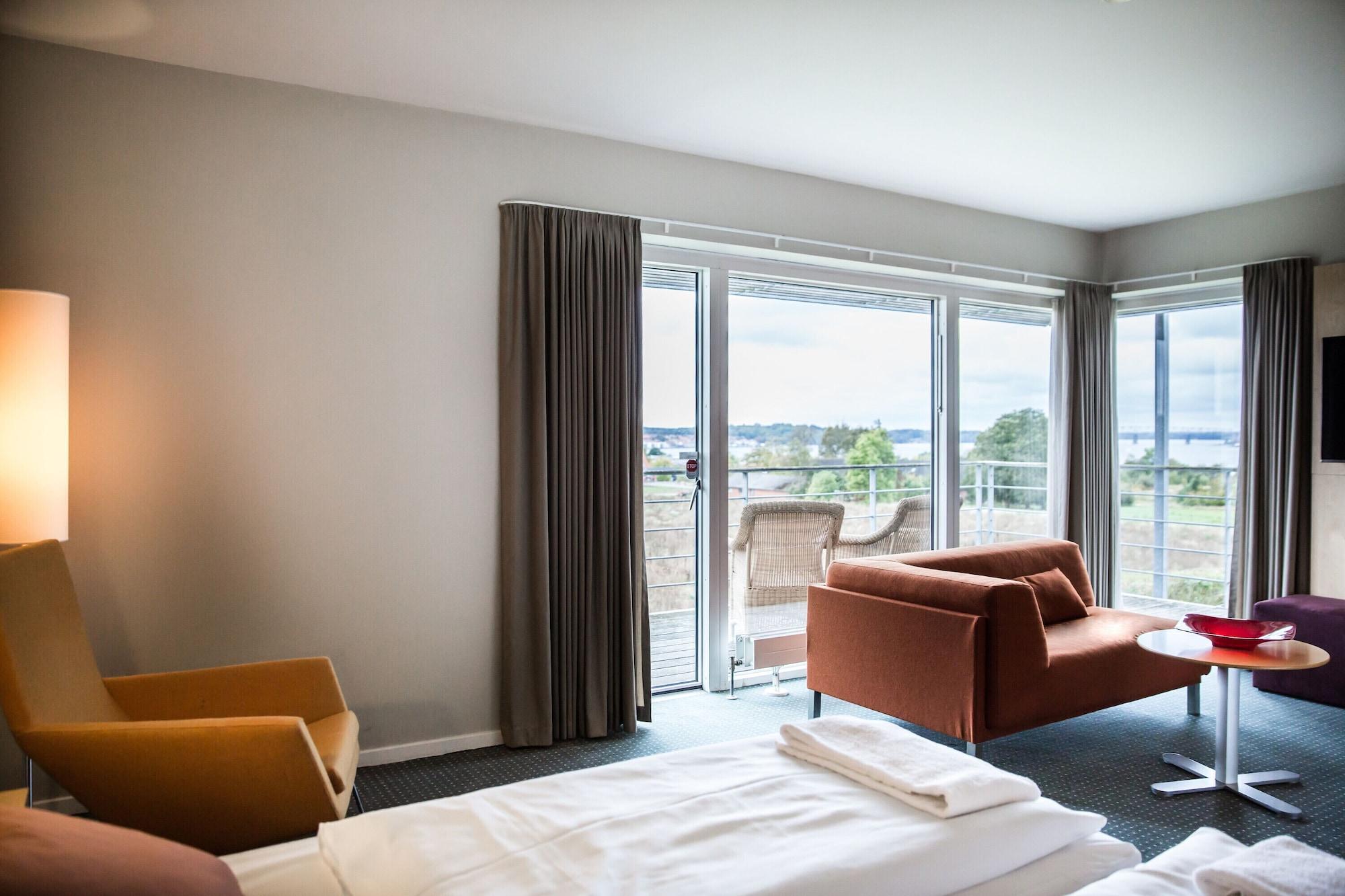 Hotel Comwell Middelfart Exterior foto